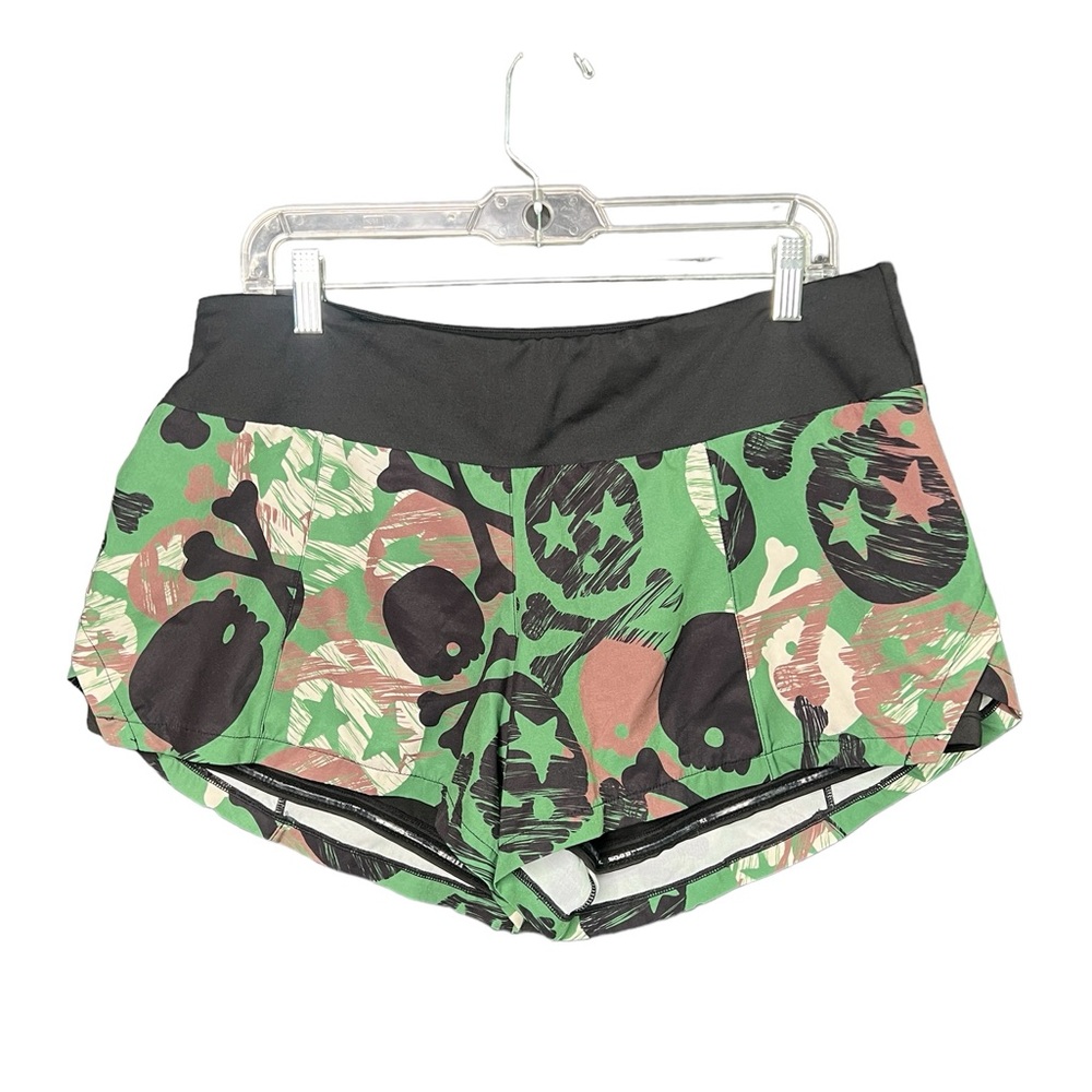 Constantly Varied Gear XL women’s green skull print shorts